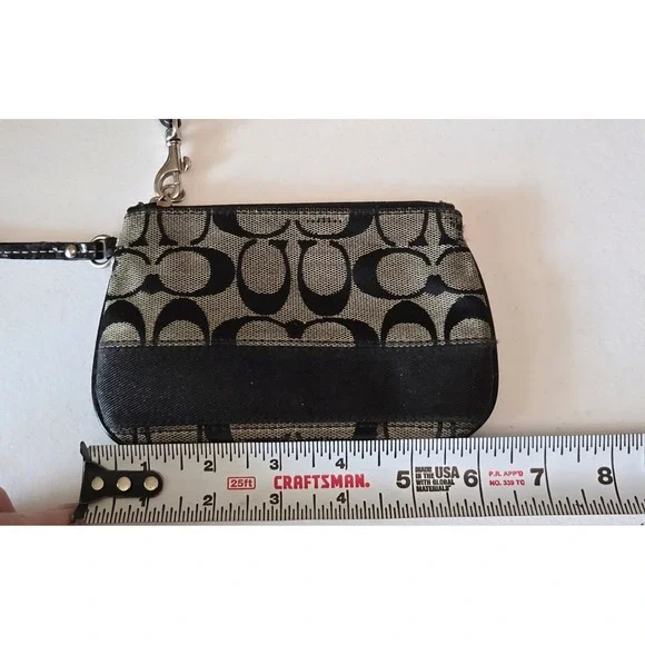 Coach Signature‎ C Monogram Wristlet Pouch Wallet Black Tan - Picture 4 of 11